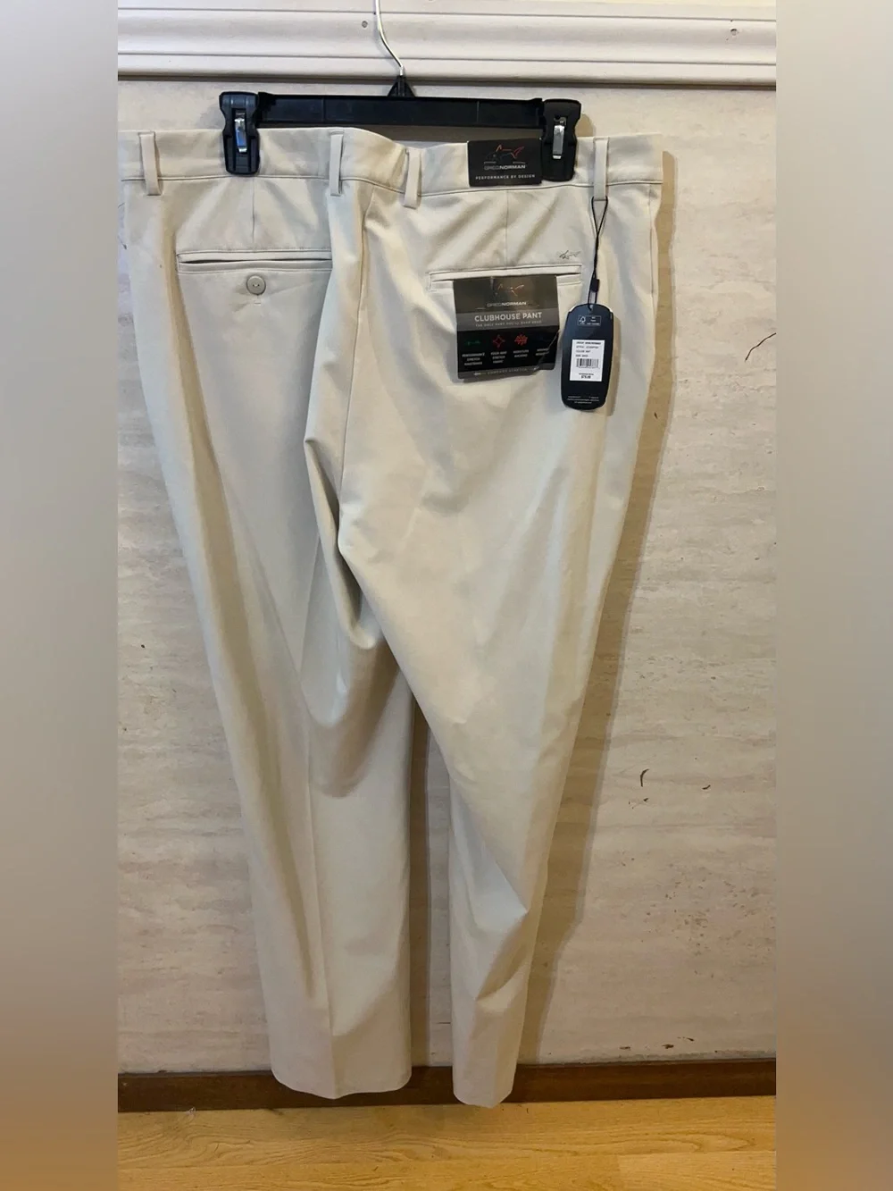NWT- GREG NORMAN CLUBHOUSE PANT NATURAL PERFORMANCE